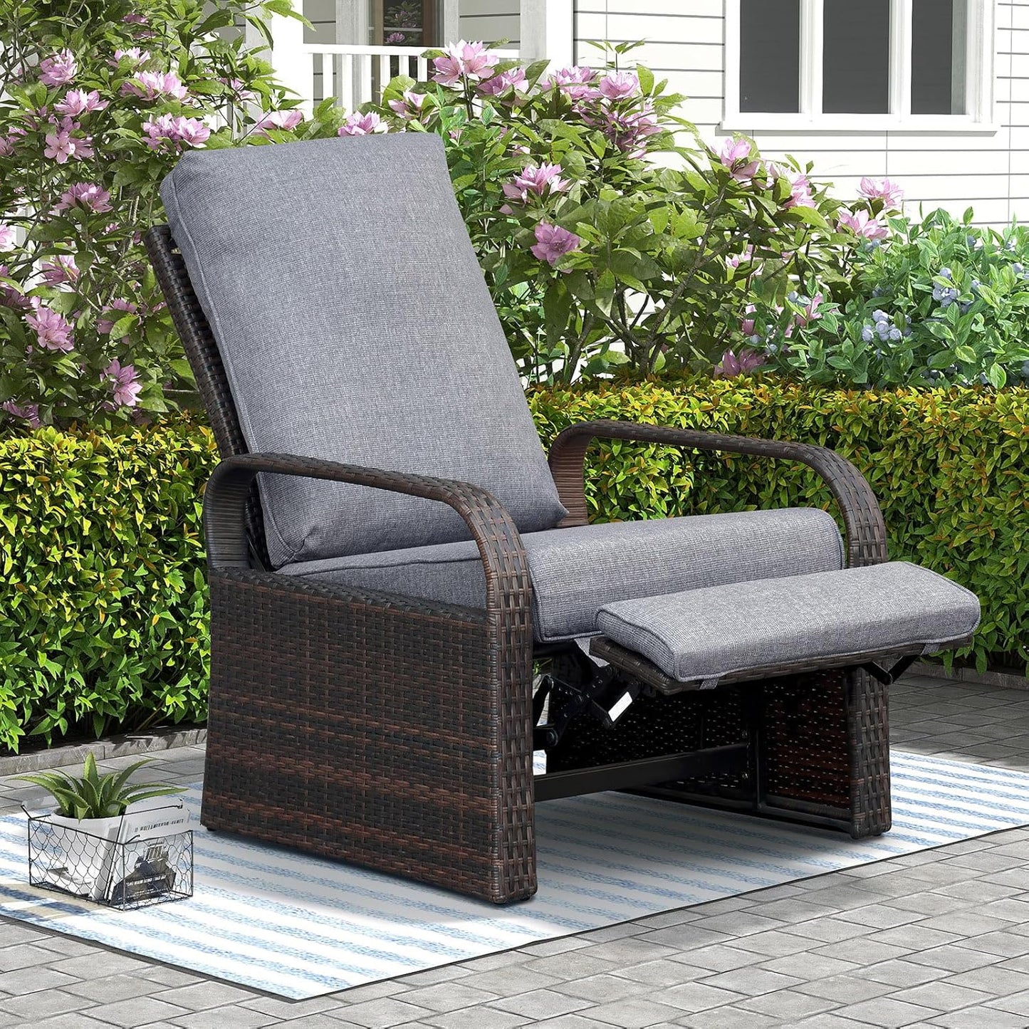 ART TO REAL Outdoor Recliner, Outdoor Wicker Recliner Chair with 5.12'' Thickness Cushions, Automatic Adjustable Rattan Patio Chaise Lounge Chairs, Aluminum Frame, Anti-UV and Rustless